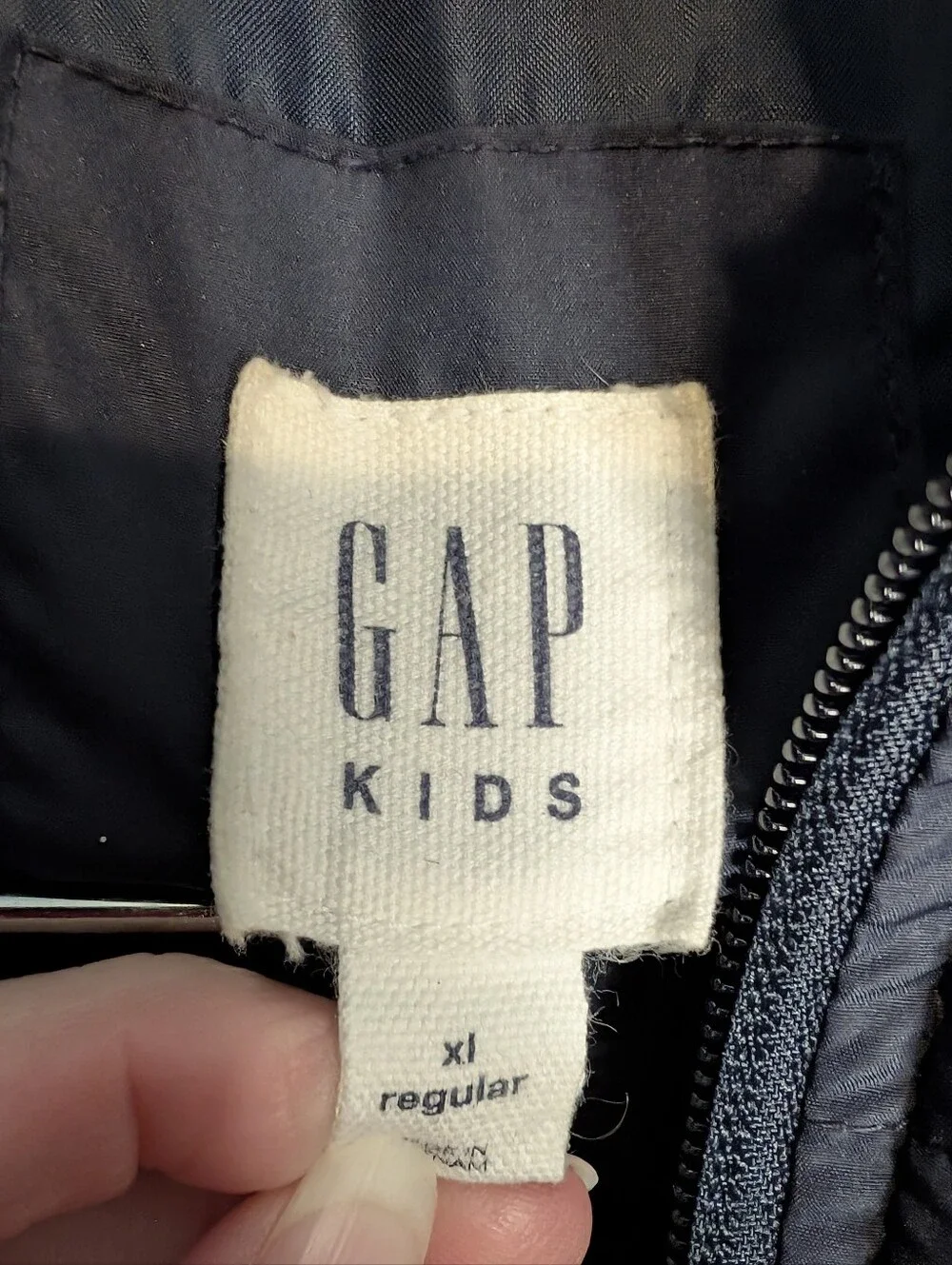 GAP Kids Dark Navy Quilted Puffer Vest. Size XL